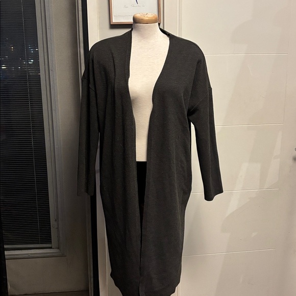 UFA grey kimono style duster - Picture 8 of 8